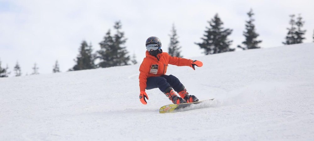 Snowboard'un harika çocuğu Dağhan Güler