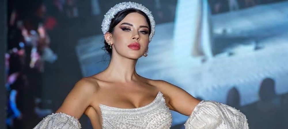 ÜNLÜ MODEL YAĞMUR AYAZ KARADAĞLI OLUYOR