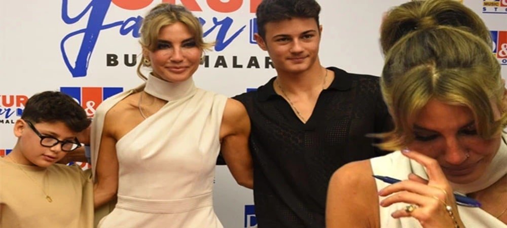 Çağla Şıkel'in duygusal anları...