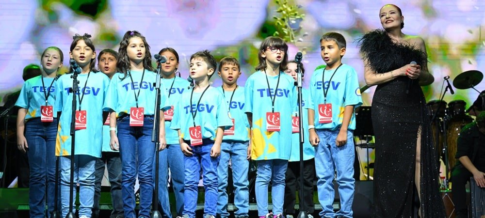5000 Kişiye Unutulmaz Bir Gece Yaşattı
