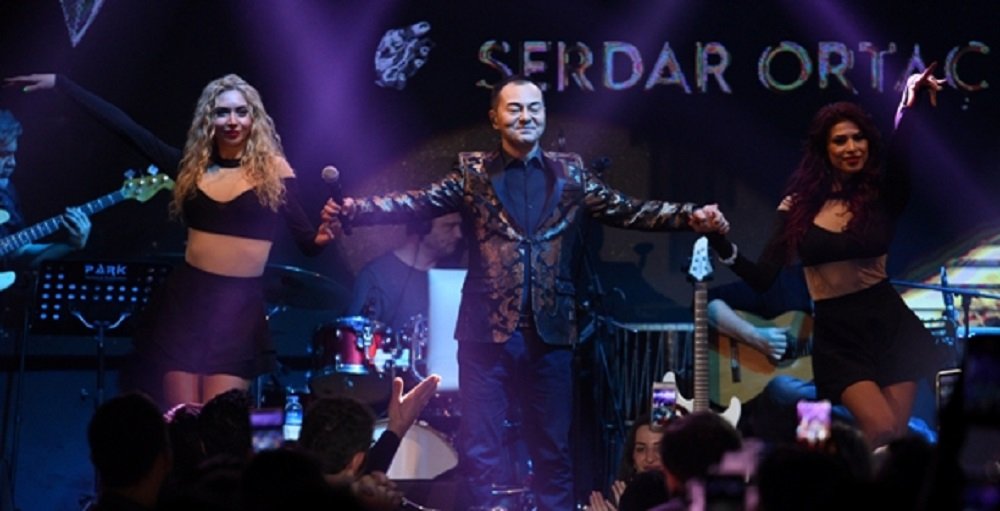 Serdar ORTAÇ, Yonca Lodi Yeni Gazino Sahnesinde